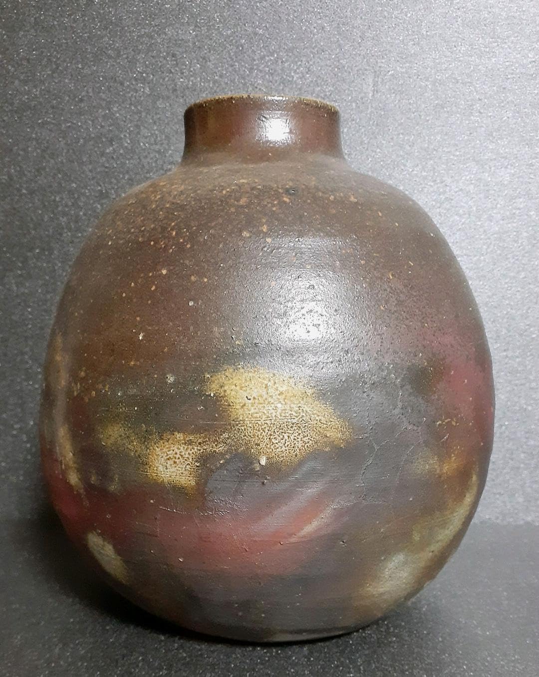 日本工芸会正会員　備前焼　【佐藤圭秀】作　備前　壺　花入れ　共箱　共布 Amazon.co.jp: 日本工芸会正会員 備前焼 佐藤圭秀作 備前 壺 花